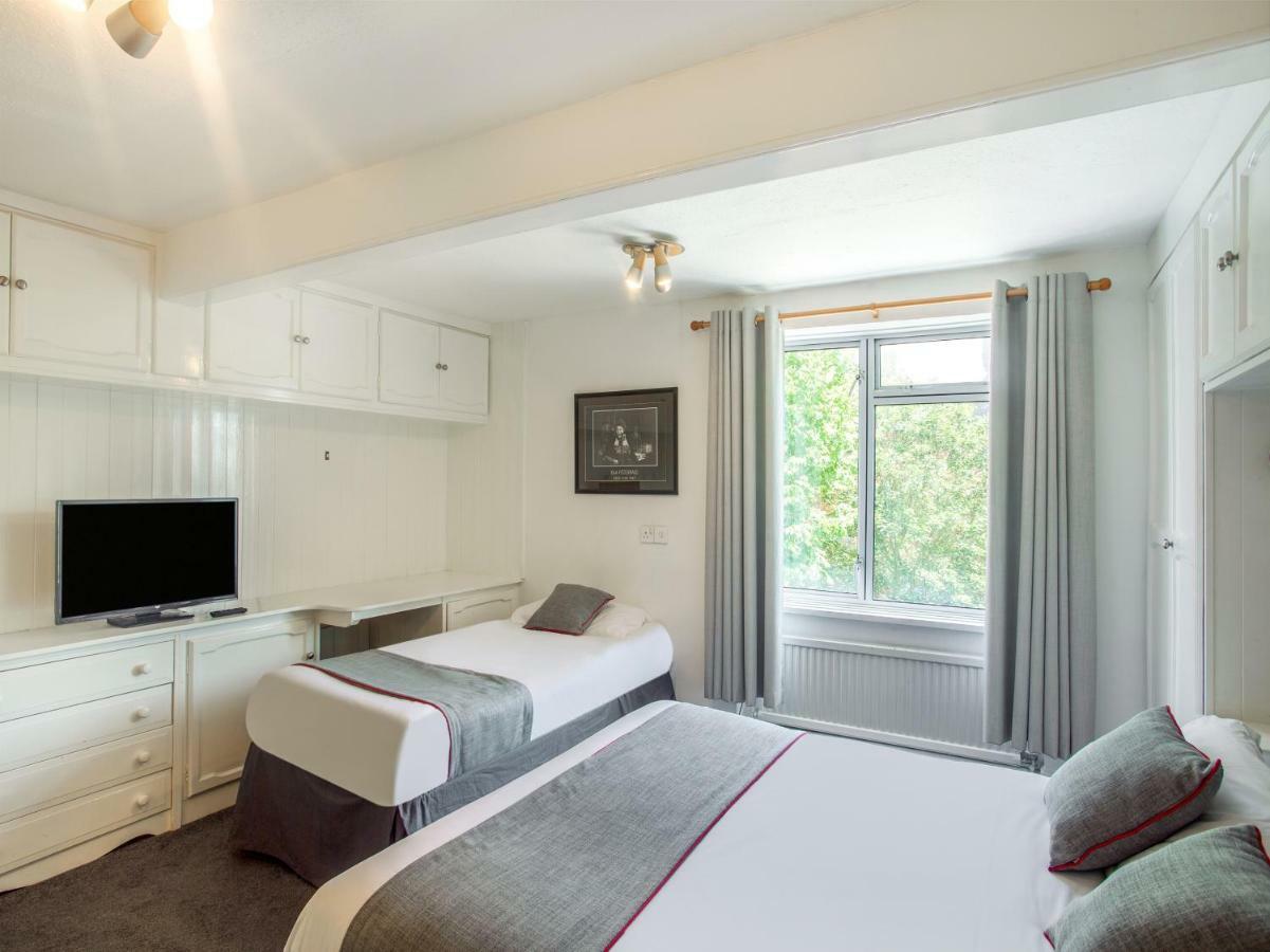 Oyo Avalon Lifestyle Guest House 브라이턴 외부 사진