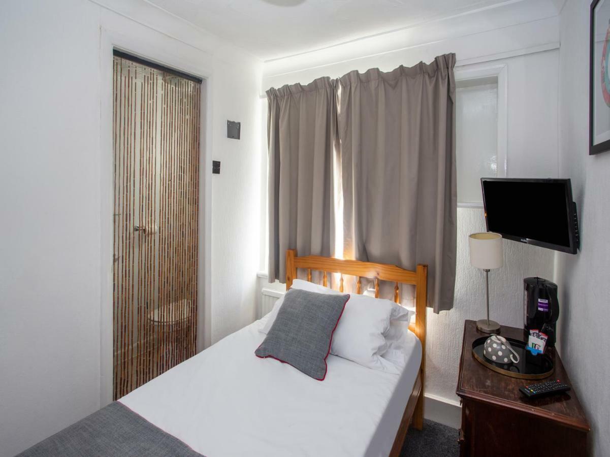 Oyo Avalon Lifestyle Guest House 브라이턴 외부 사진